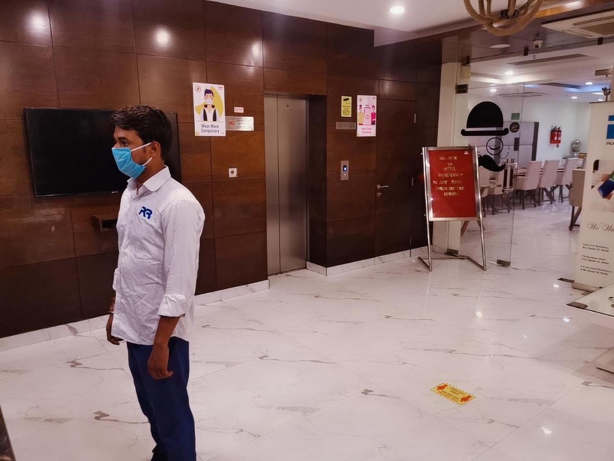 Hotel Pk Residency Noida Ngoại thất bức ảnh