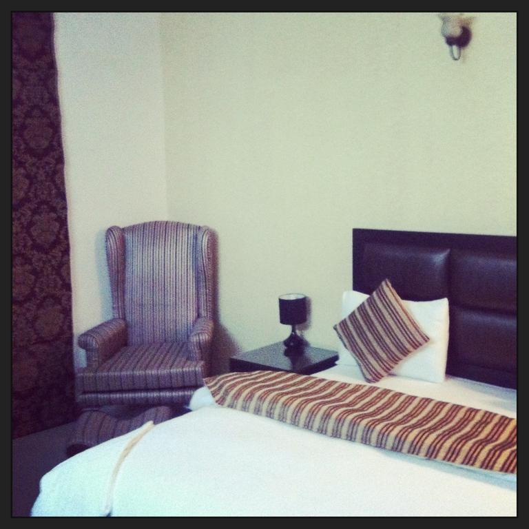 Hotel Pk Residency Noida Phòng bức ảnh